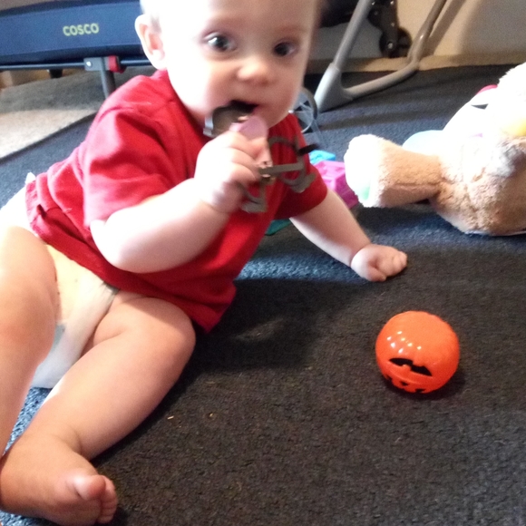 🖤Welcome to my closet🖤 - Picture 6 of 11